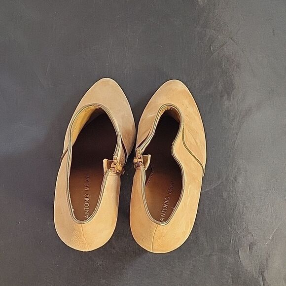 BRAND NEW ANTONIO MELANI SOFT SUEDE SIDE ANKLE BOOTIE - Picture 5 of 14